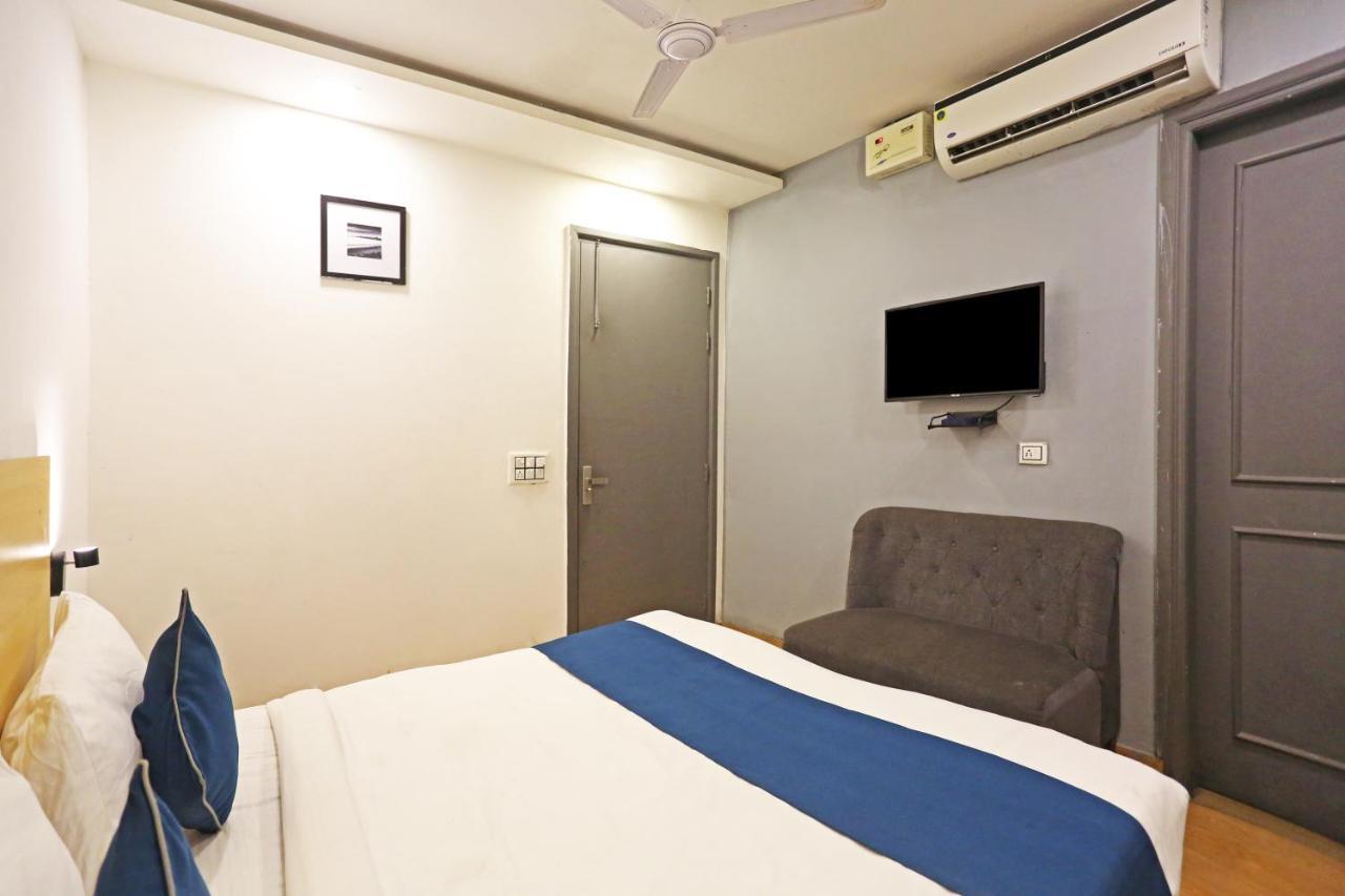 Hotel Raaso Inn Rohini Sec-16 By Arrow Delhi  Eksteriør billede